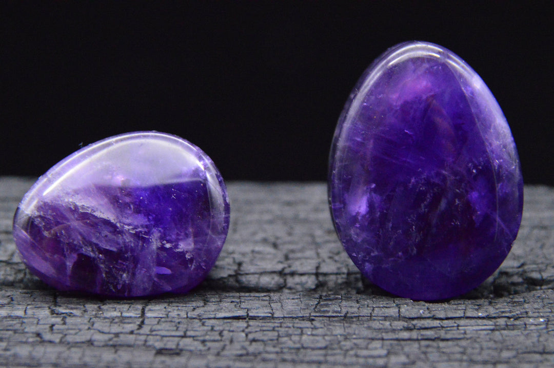 1x Plug Amethyst Teardrop - J2
