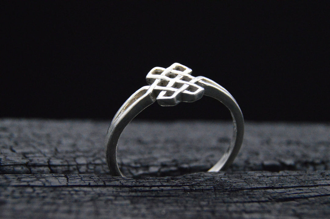 925er Silber Ring KARMA
