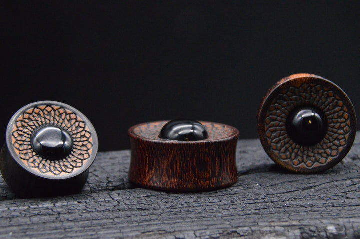 1x Plug Tamarind Wood Onyx 20-40mm - F1