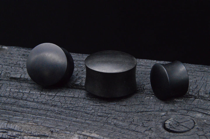 1x Plug Black Arang Wood 2-25mm - C1