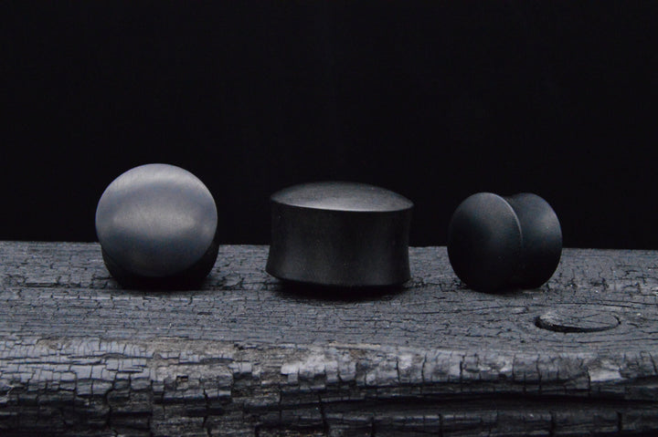 1x Plug Black Arang Wood 2-25mm - C1
