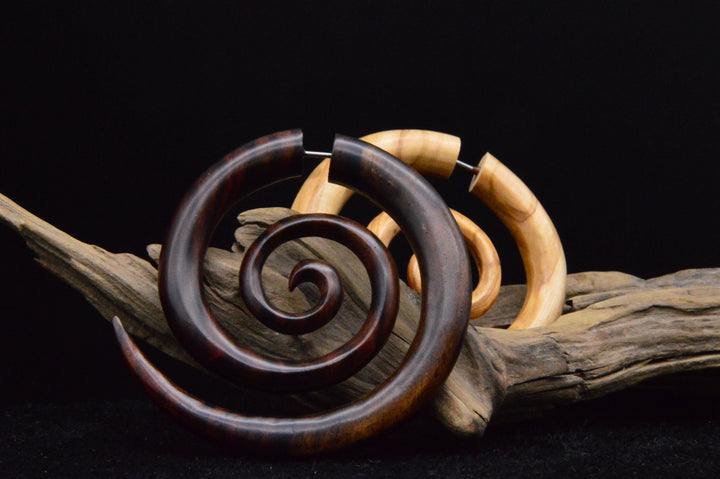 XXL Ohrringe / Fake Schnecke aus Holz - II-2
