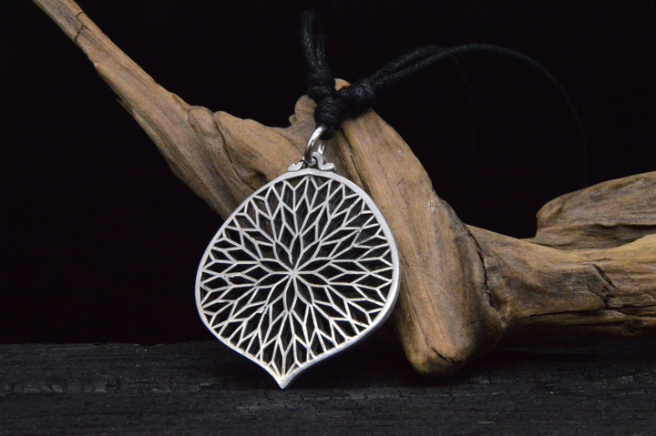 Amulett LEAF - CC-6