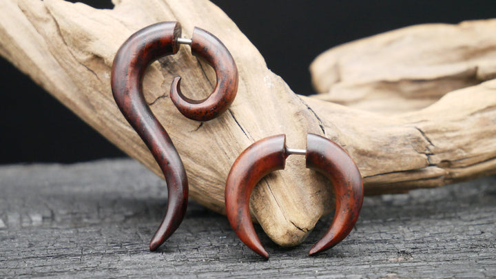 Ohrringe / Fake Schnecke aus Holz - II-1