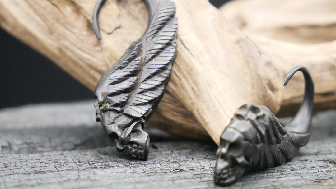 Ohrringe aus Holz filigrane Handarbeit - II-8