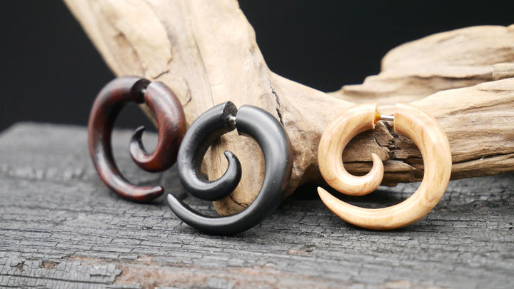 Ohrringe / Fake Schnecke aus Holz - II-1