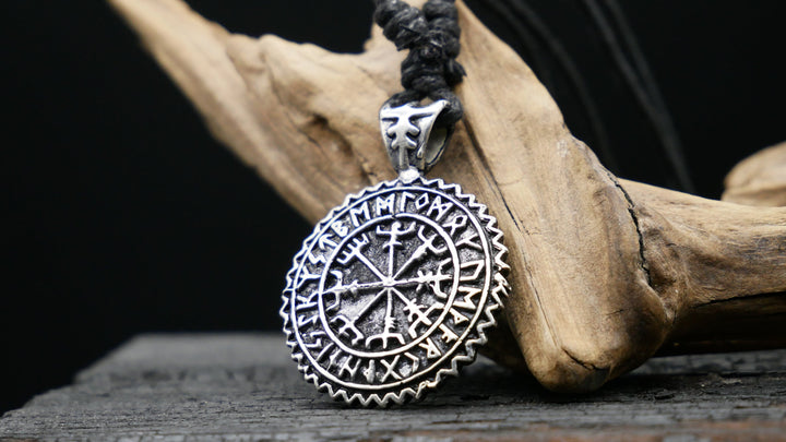 Amulett versilbert - CC-7