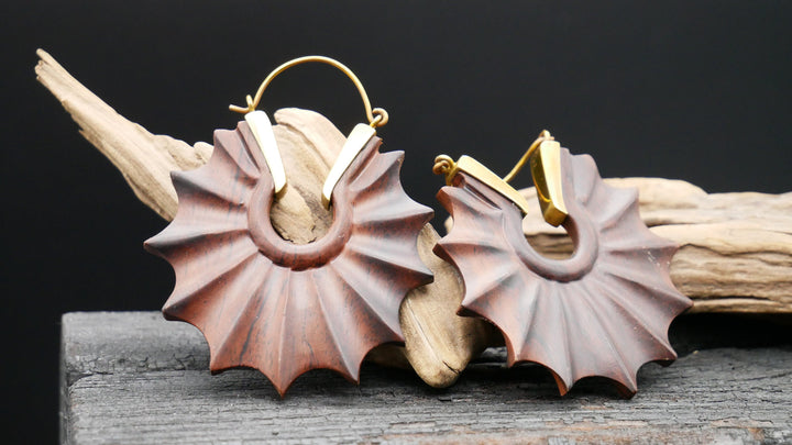 Ohrringe aus Holz und Messing Handarbeit - JJ-1