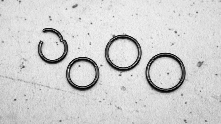 Schwarz Piercing Ring Chirurgenstahl - 1A/05