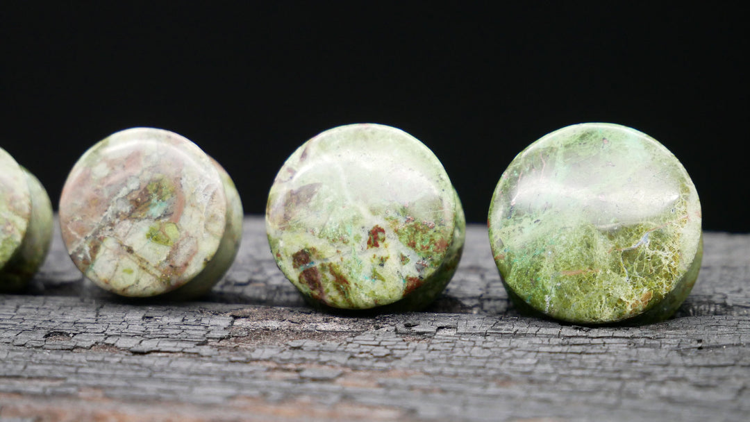 1x Plug aus African Jade - J1