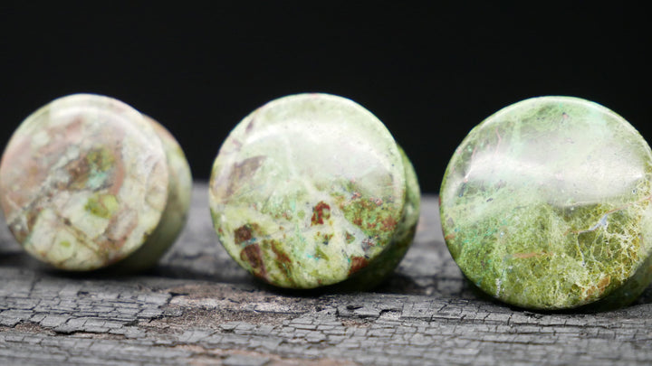 1x Plug aus African Jade - J1