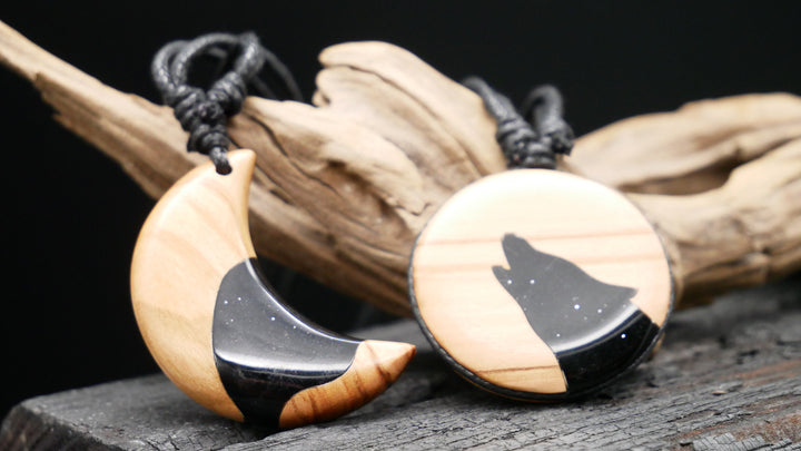 Amulett aus Holz und Epoxidharz - BB-6