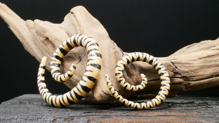 Schnecke aus Holz mit Bemalung - GG-5