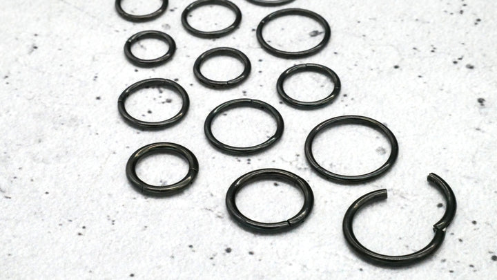 Schwarz Piercing Ring Chirurgenstahl - 1A/05