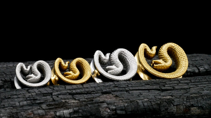 1x Plug/Tunnel Cobra Silber Gold 8-30mm - K2
