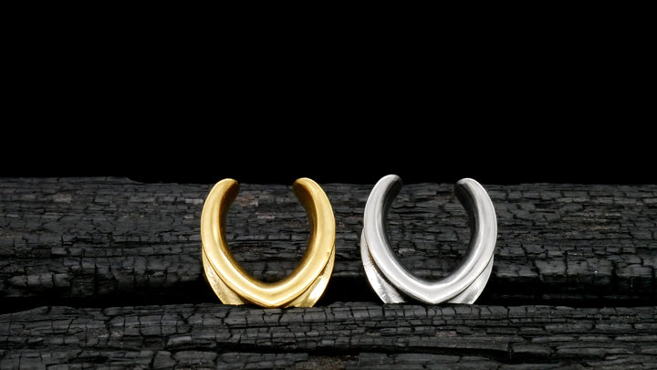 1x Saddle Tunnel Gold Silber 6-25mm - K4