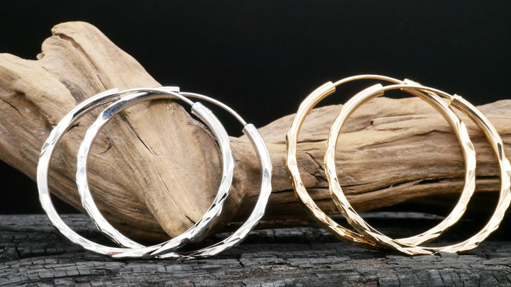 Paar Ohrringe in Gold oder Silber aus Chirurgenstahl EE-1