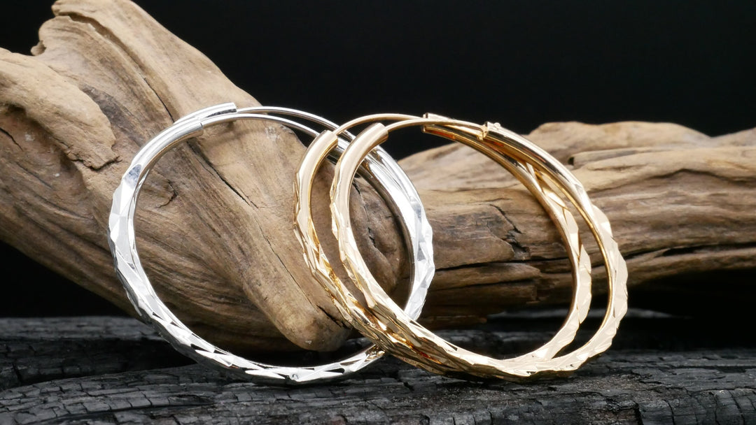 Paar Ohrringe in Gold oder Silber aus Chirurgenstahl EE-1