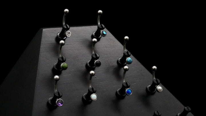 Piercing Curved Barbell mit Schmuckstein - 1H/01