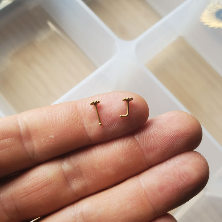 Piercing/Nasenstecker Chirurgenstahl Gold - 1G/02