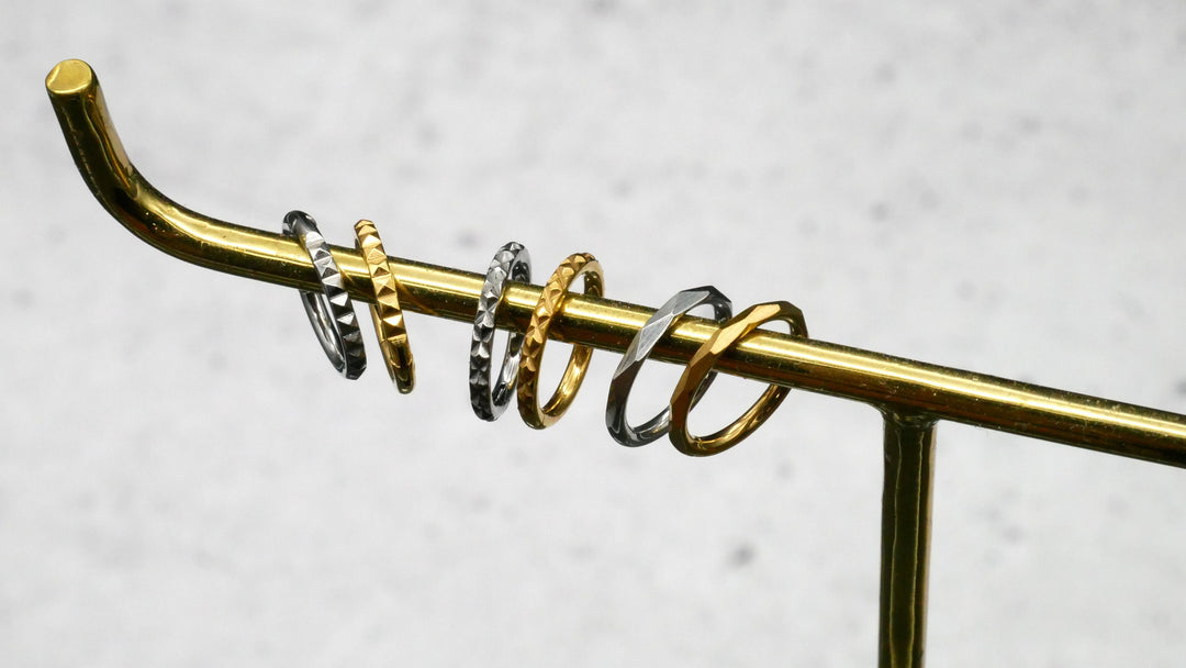 TITAN Piercing Ring Gold Silber - 1N/17