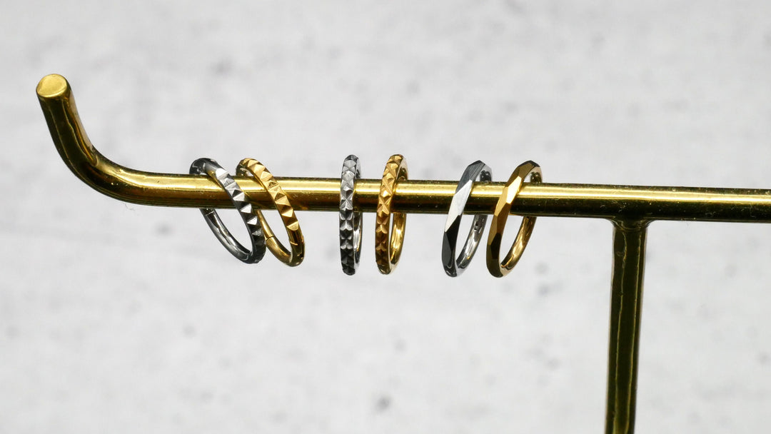 TITAN Piercing Ring Gold Silber - 1N/17