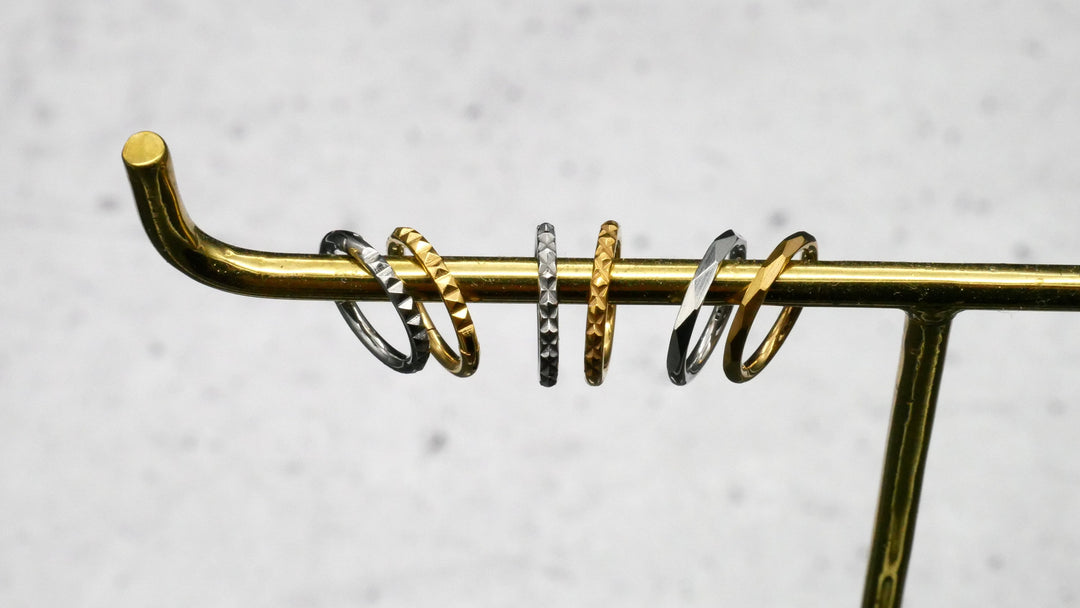 TITAN Piercing Ring Gold Silber - 1N/17