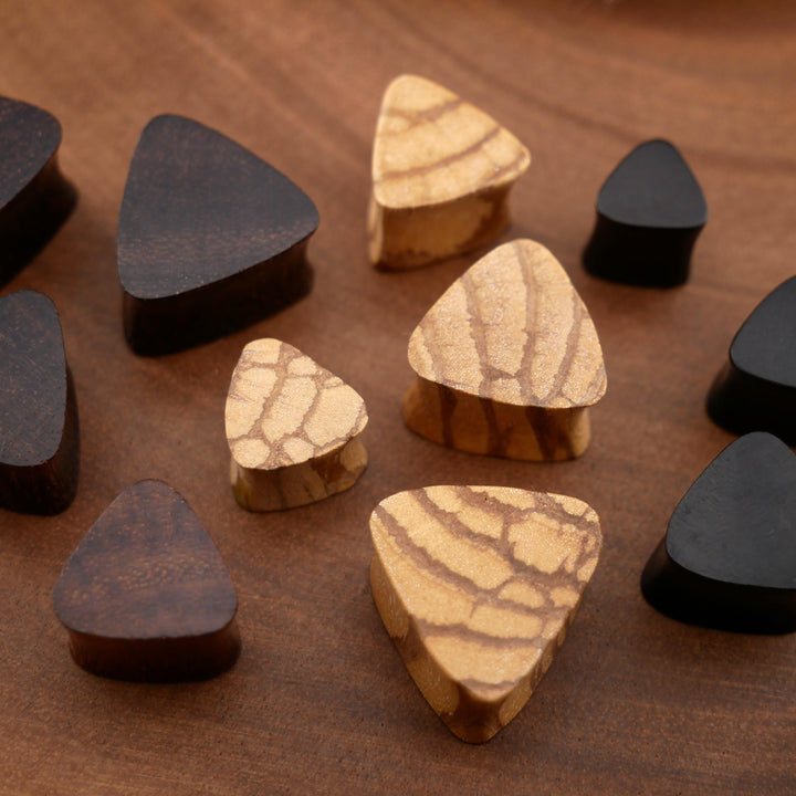 1x Triangle Plug aus Holz 4-25mm - P1