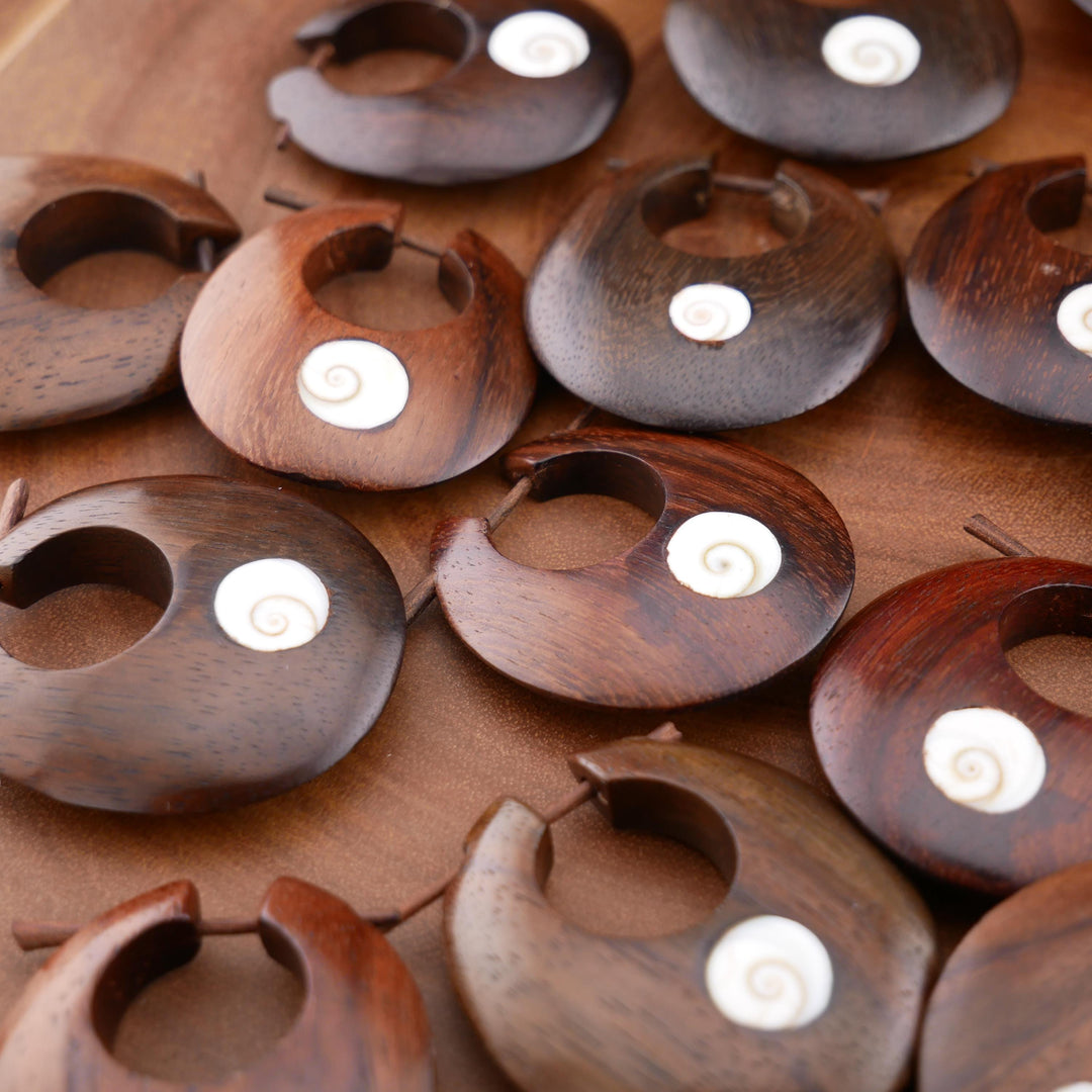Paar Ohrringe aus Holz und Shivas Auge B-WARE - JJ-6
