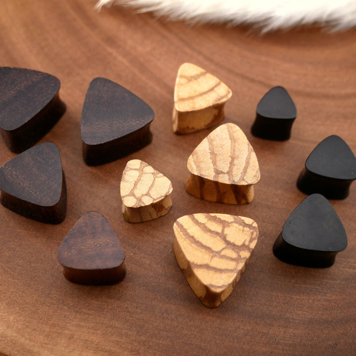 1x Triangle Plug aus Holz 4-25mm - P1