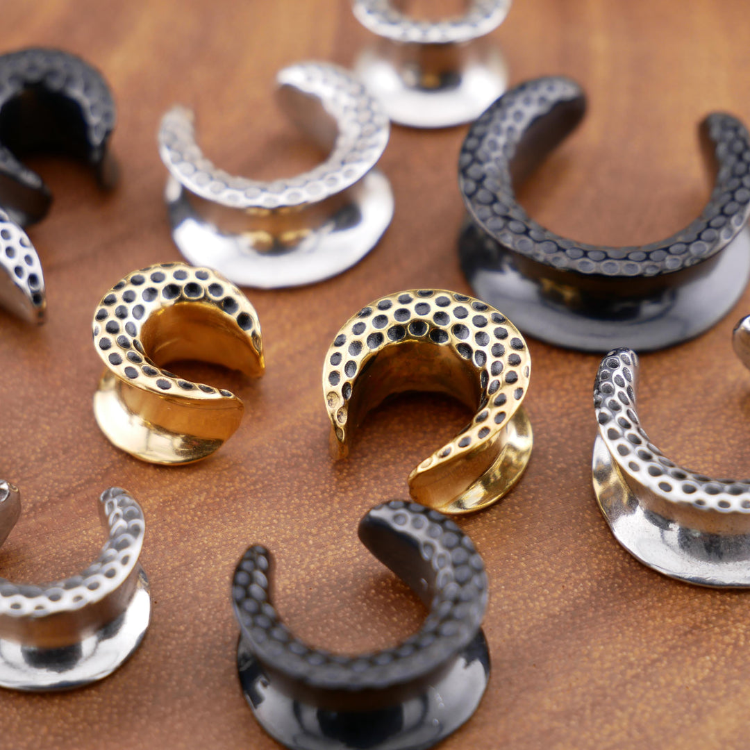 1x Saddle Tunnel Gold Silber Schwarz 8-16mm - S1