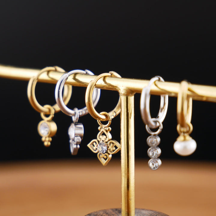 Paar Ohrringe in Gold oder Silber mit Anhänger - 1R/16