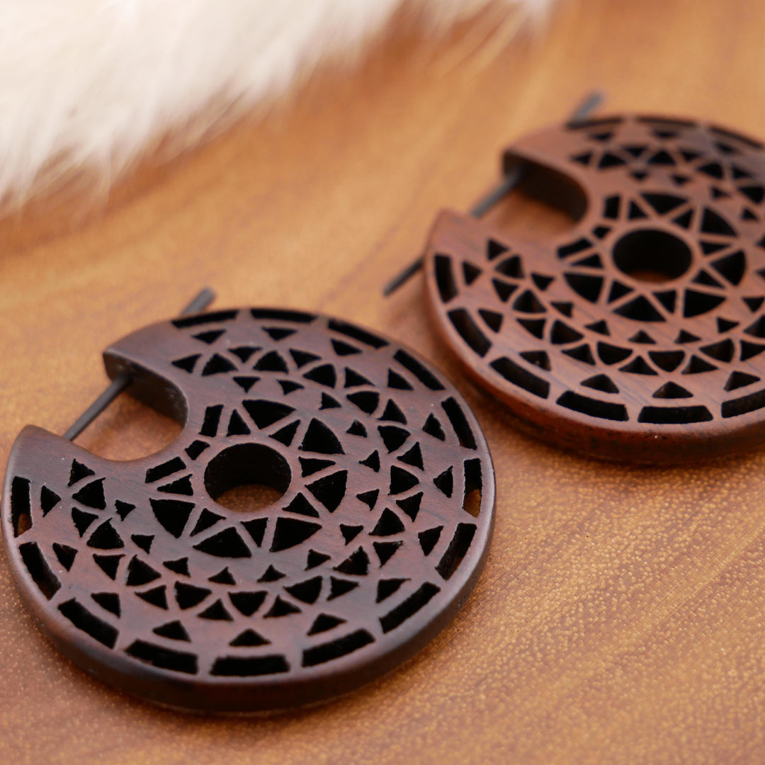 Paar Ohrringe aus Narra Wood - O6