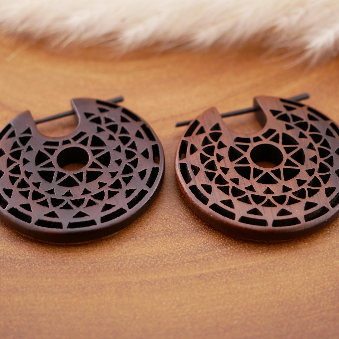 Paar Ohrringe aus Narra Wood - O6
