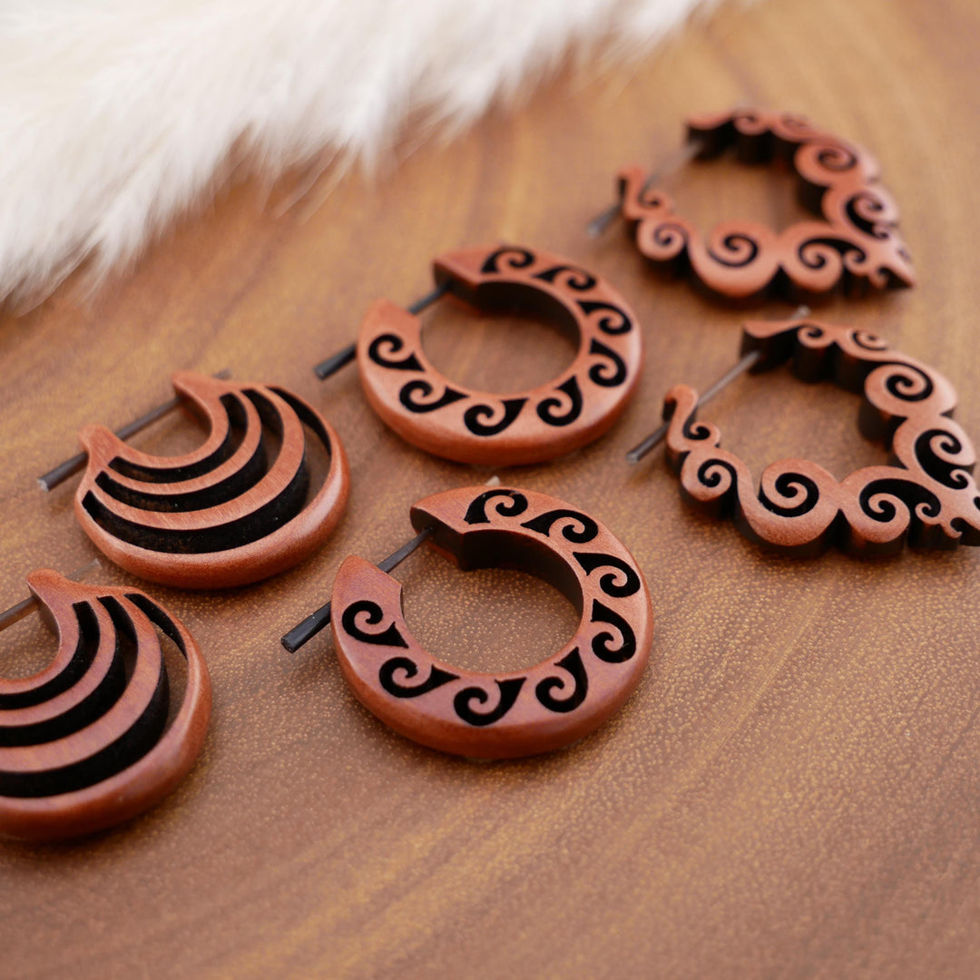 Paar Ohrringe aus Sawo Wood - O3