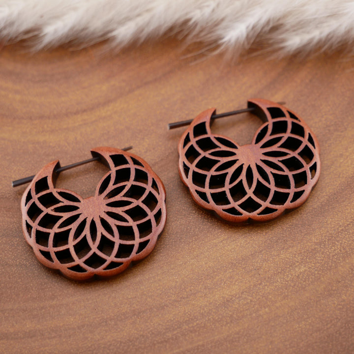 Paar Ohrringe aus Sawo Wood - O3