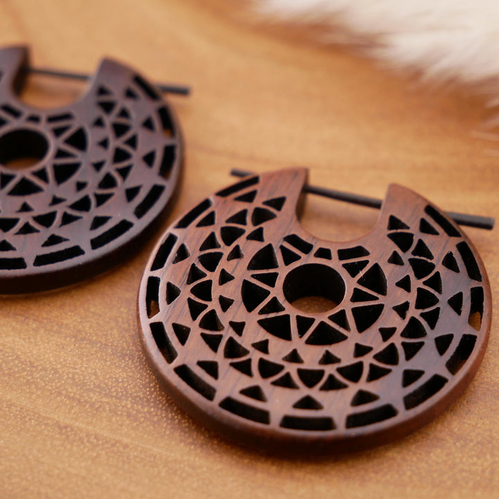 Paar Ohrringe aus Narra Wood - O6