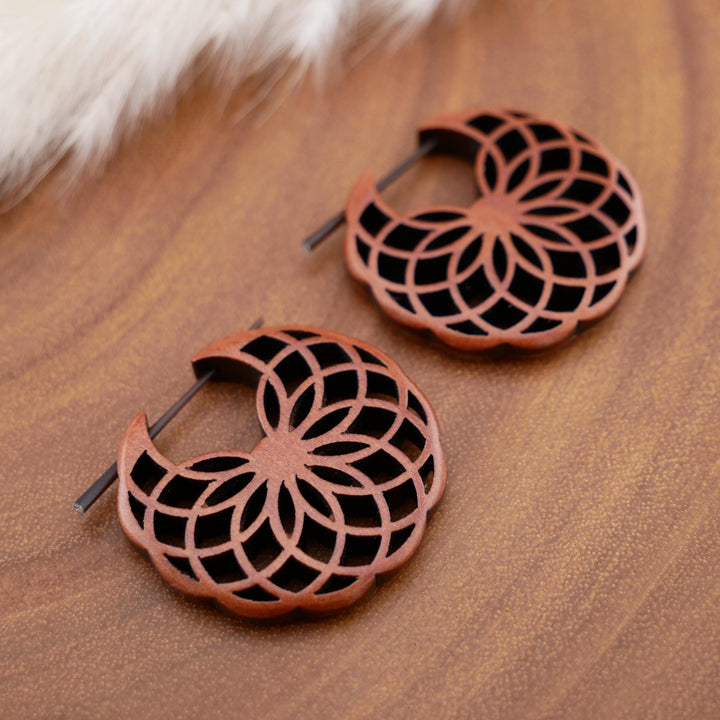 Paar Ohrringe aus Sawo Wood - O3