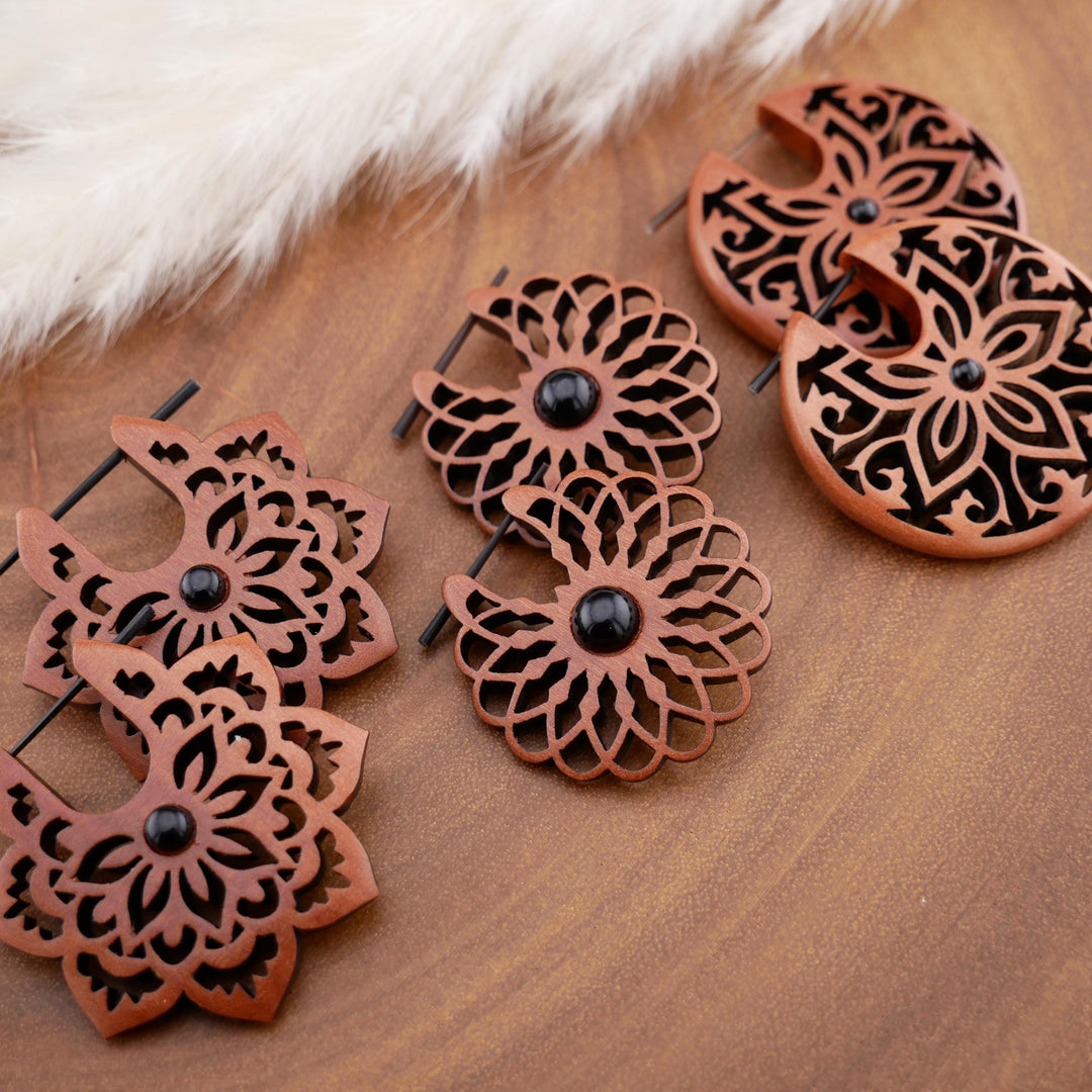 Paar Ohrringe aus Sawo Wood - O3